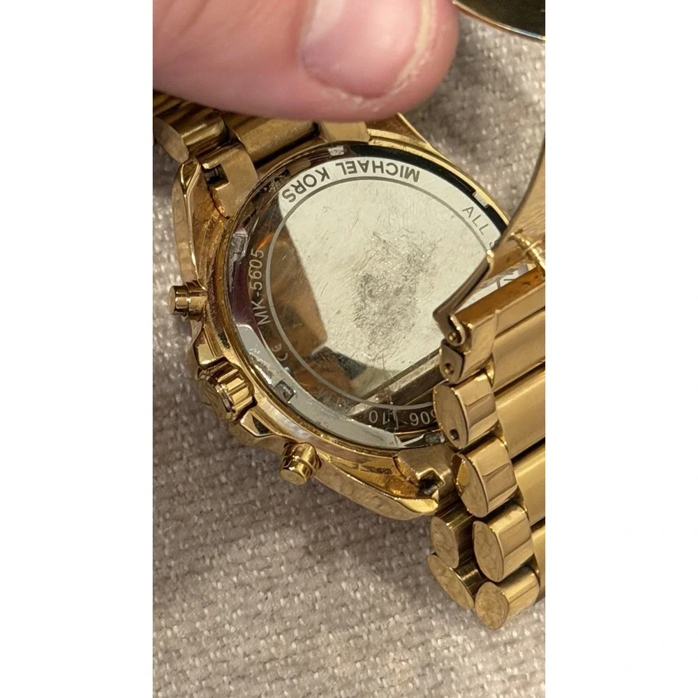 Michael‎ Kors MK5605 Gold Chronograph Watch Roman Dial w/ Box Needs Battery